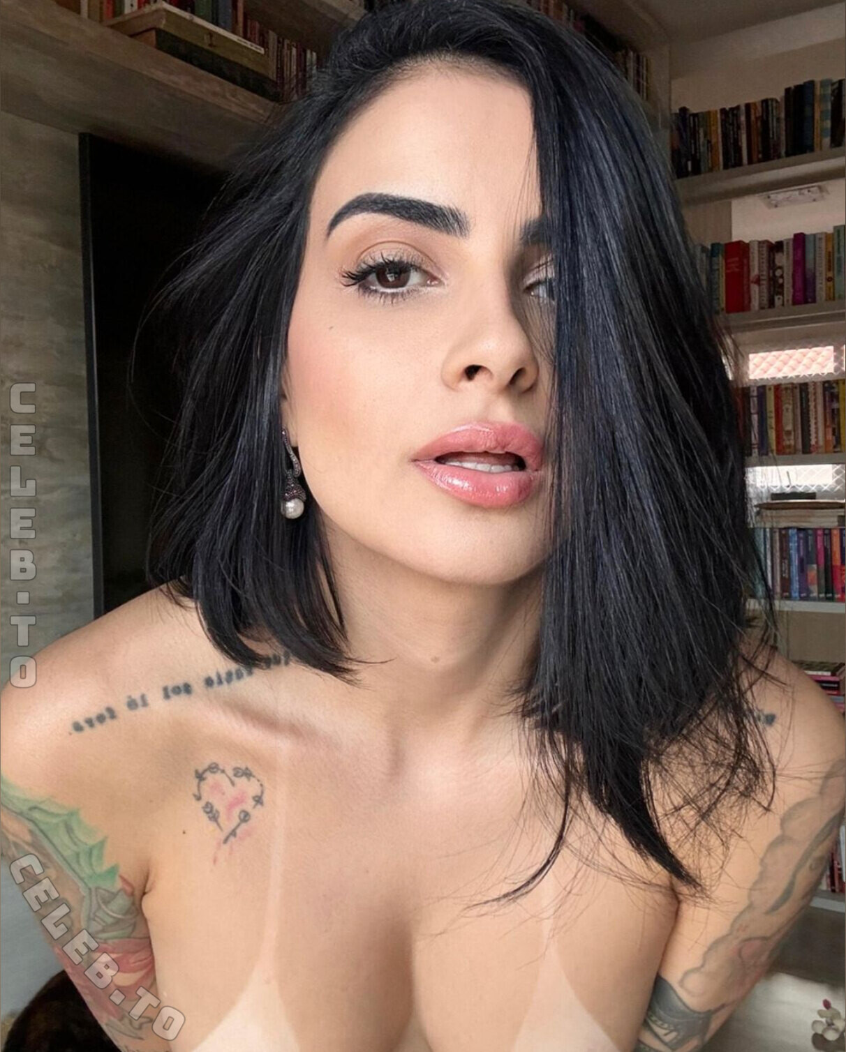 Lola Benvenutti nude photo 1