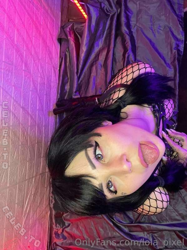 Lola pixel nude photo 5