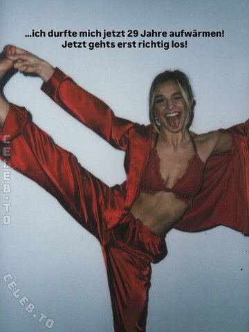 Lola Weippert nude photo 68