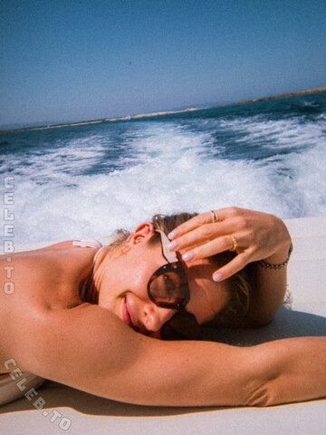 Lola Weippert photo 5