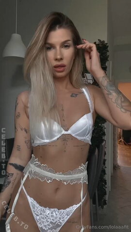 Lolaaafit Hot (4 photos)