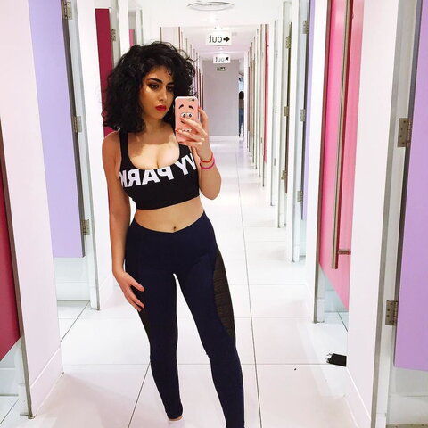 lola_ameri nude photo 4