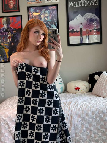 lolaluvgood nude photo 5