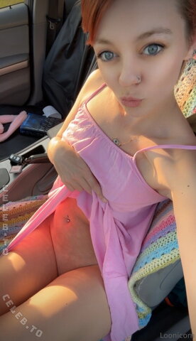 Loonicorn Hot (2 photos)