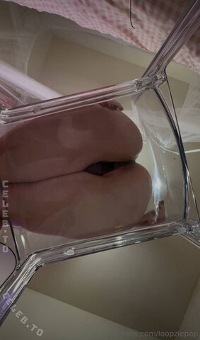 Loopziepop nude photo 1