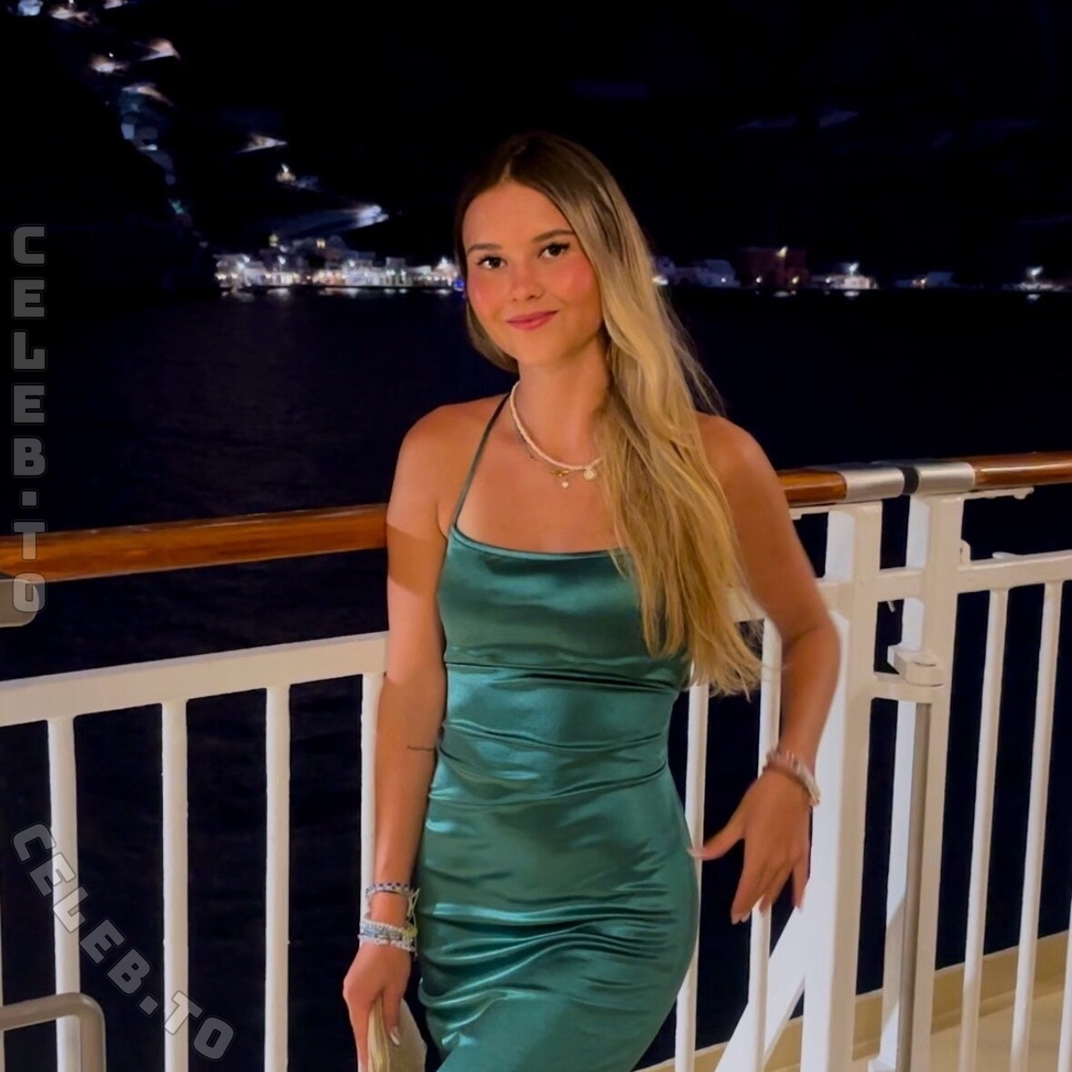 lopi_xox nude photo 3