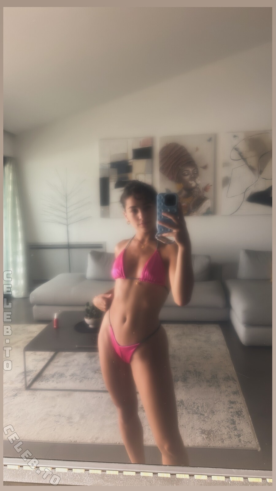 Lorena Julia nude photo 2