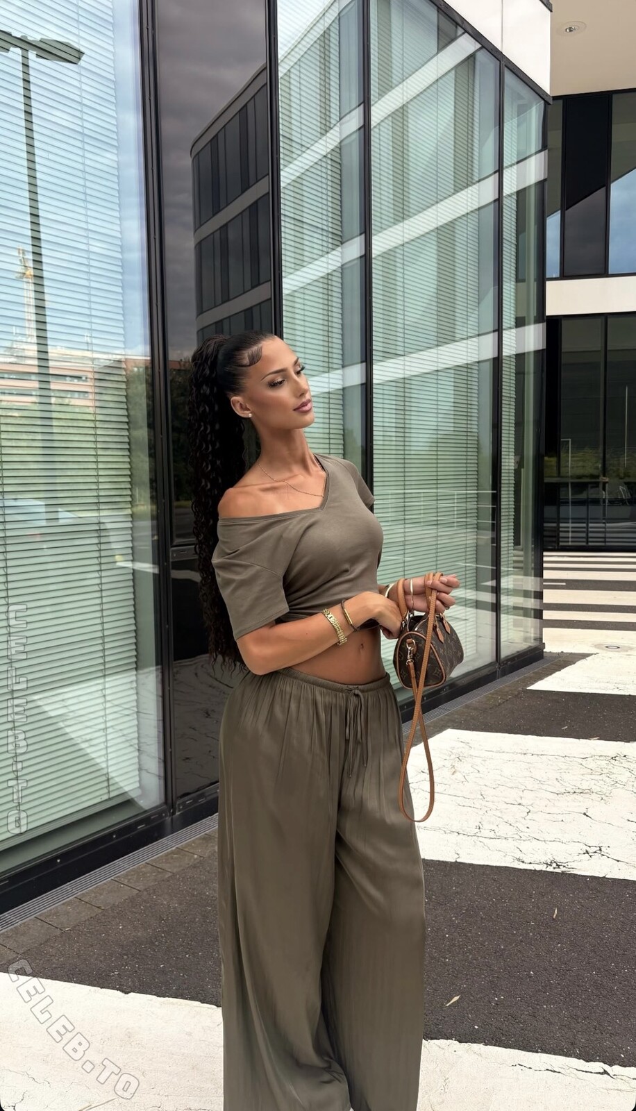 lorenaakaurinovic nude photo 3
