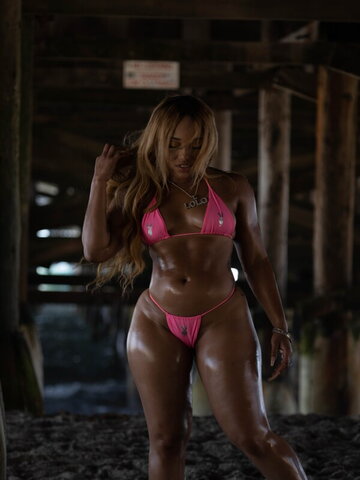 Lorraine_sd nude photo 22