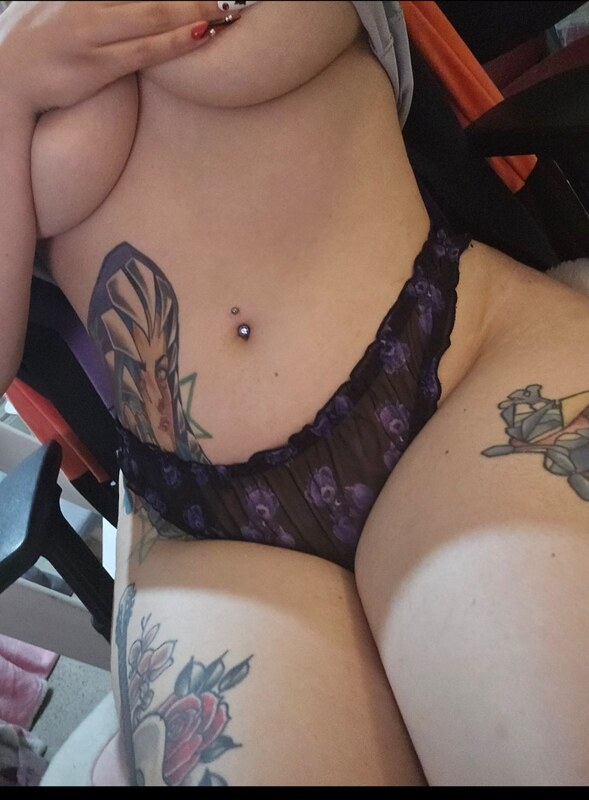 Lorzi geekette nude photo 2