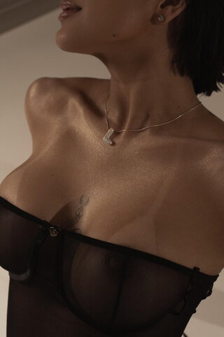 Lotie Cox nude photo 18