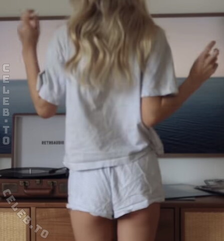 Lotta Emilie Stichler nude photo 77