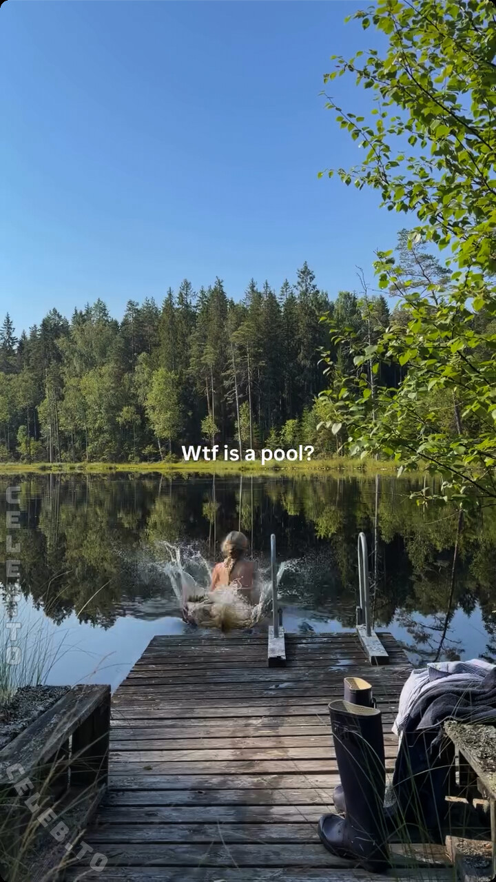 Lotta Emilie Stichler nude photo 4