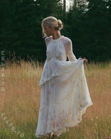 Lotta Emilie Stichler nude photo 14