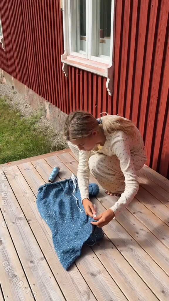Lotta Emilie Stichler nude photo 4