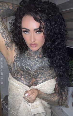 Lottchen_ink nude photo 2