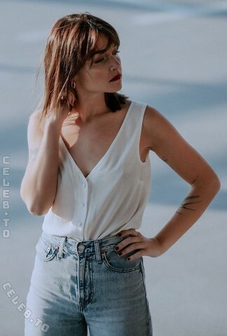 LOTTE (musikvonlotte) nude