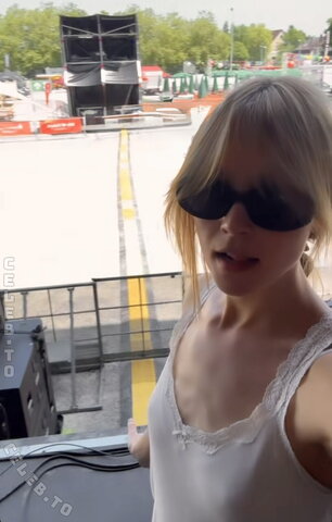 LOTTE (musikvonlotte) nude