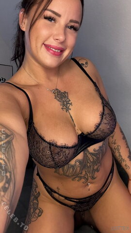 Lotteex nude photo 19