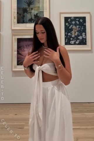 Lotti Aisha Greinwald nude photo 4