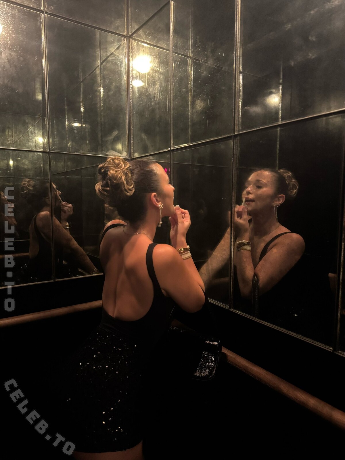 Lotti Aisha Greinwald nude photo 3