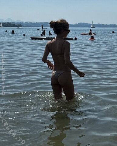 Louisa Laureen nude photo 1