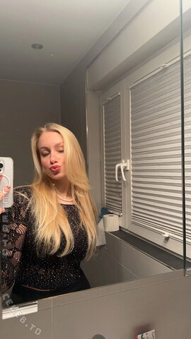 loulou_fbl nude photo 11