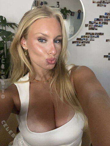 loulou_fbl nude photo 8