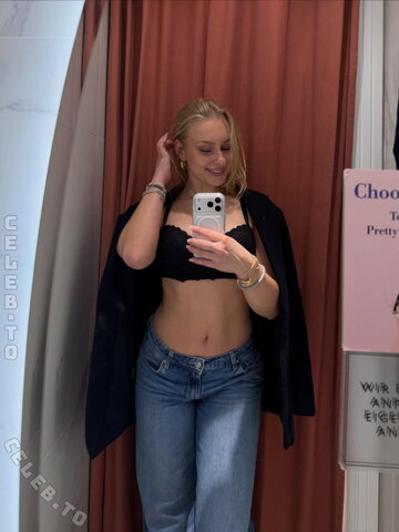 loulou_fbl nude photo 57