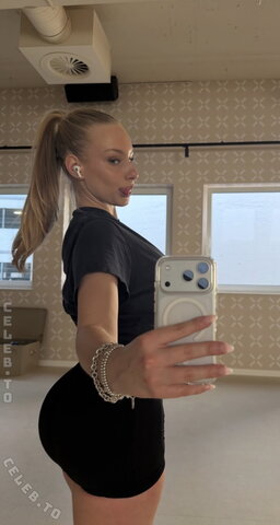loulou_fbl nude photo 29