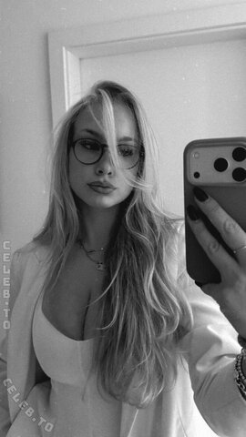 loulou_fbl nude photo 25