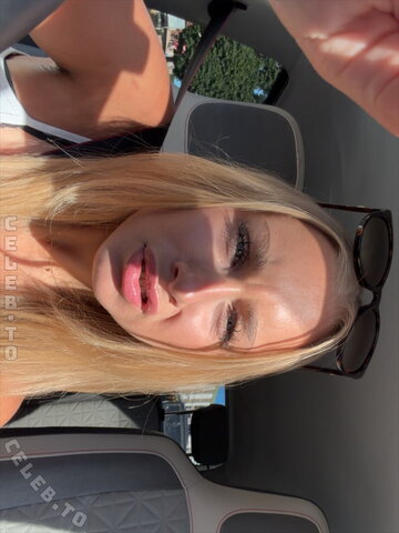 loulou_fbl nude photo 3