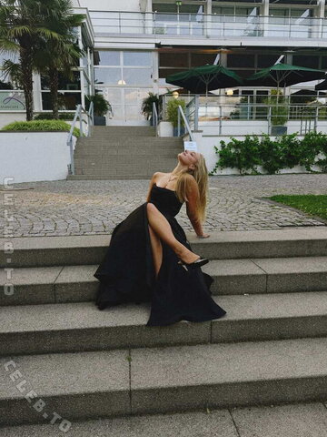 loulou_fbl nude photo 11