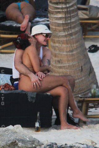 Lourdes Maria Ciccone Leon nude photo 29