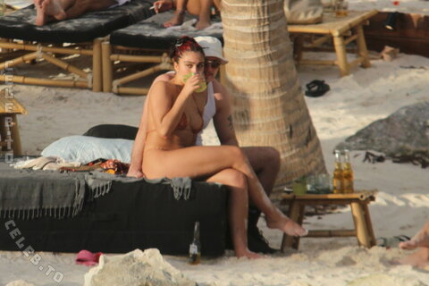 Lourdes Maria Ciccone Leon nude photo 40