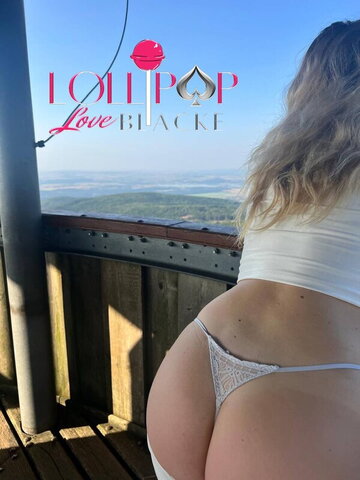 Loveblacke nude photo 10