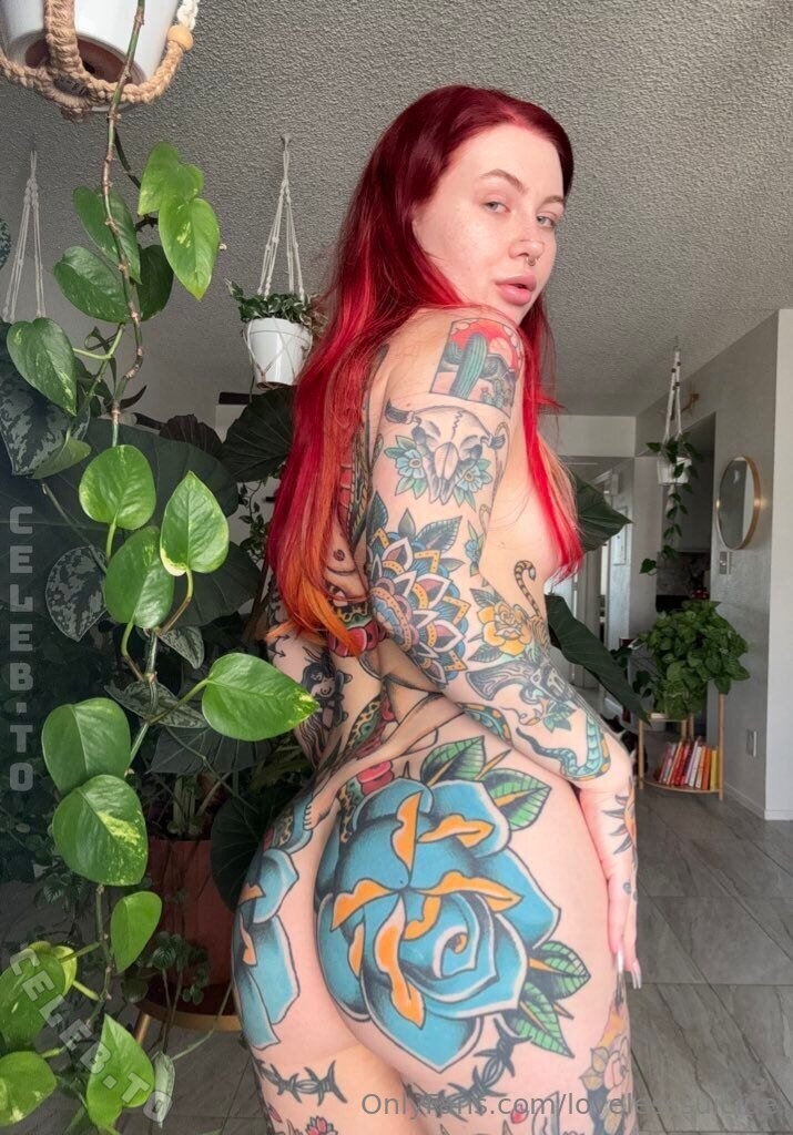 lovelesssuicide nude photo 7
