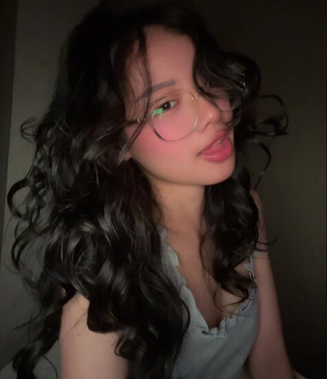 lqraine loraine nude photo 2