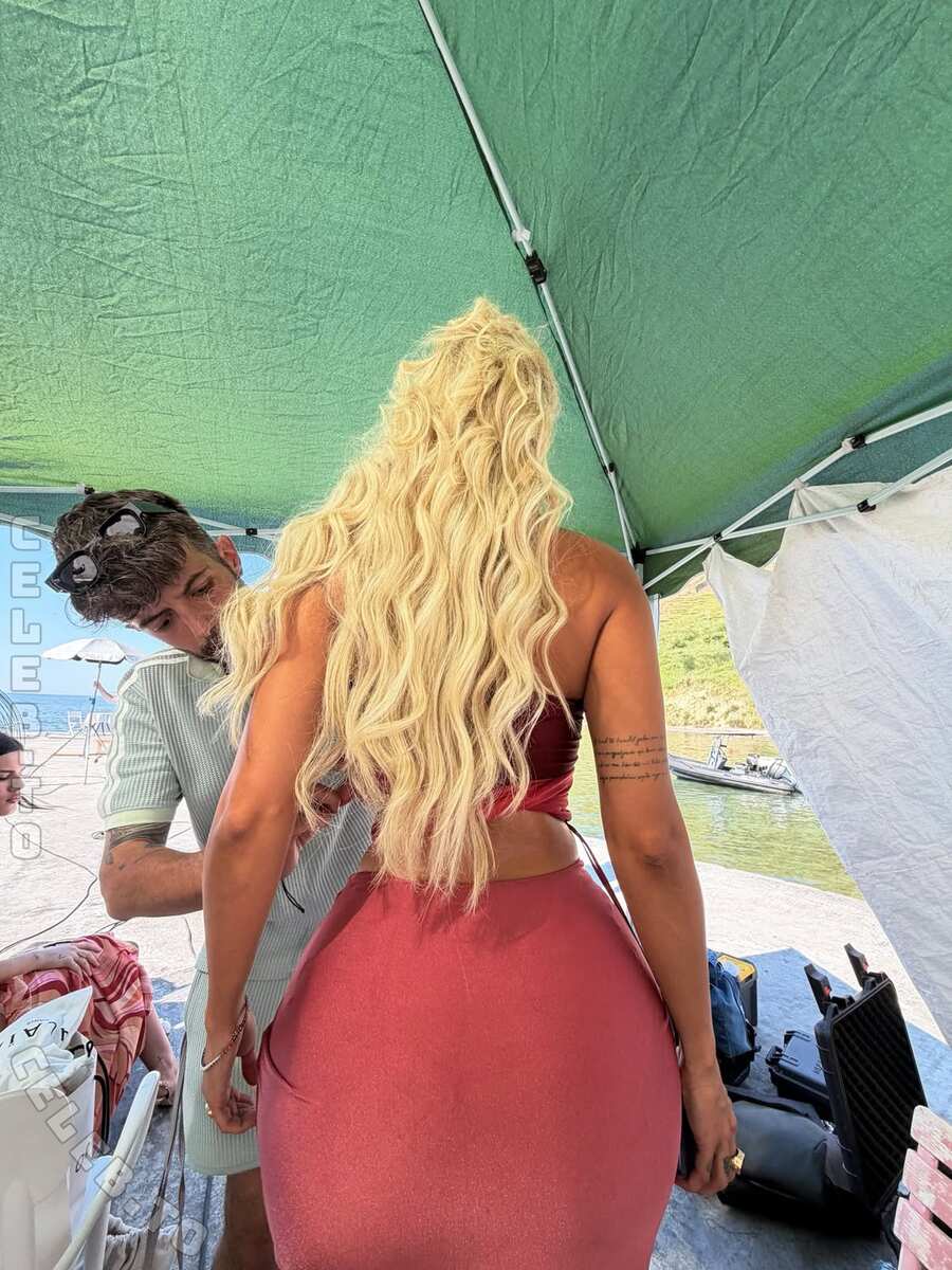 Luana Vjollca nude photo 7
