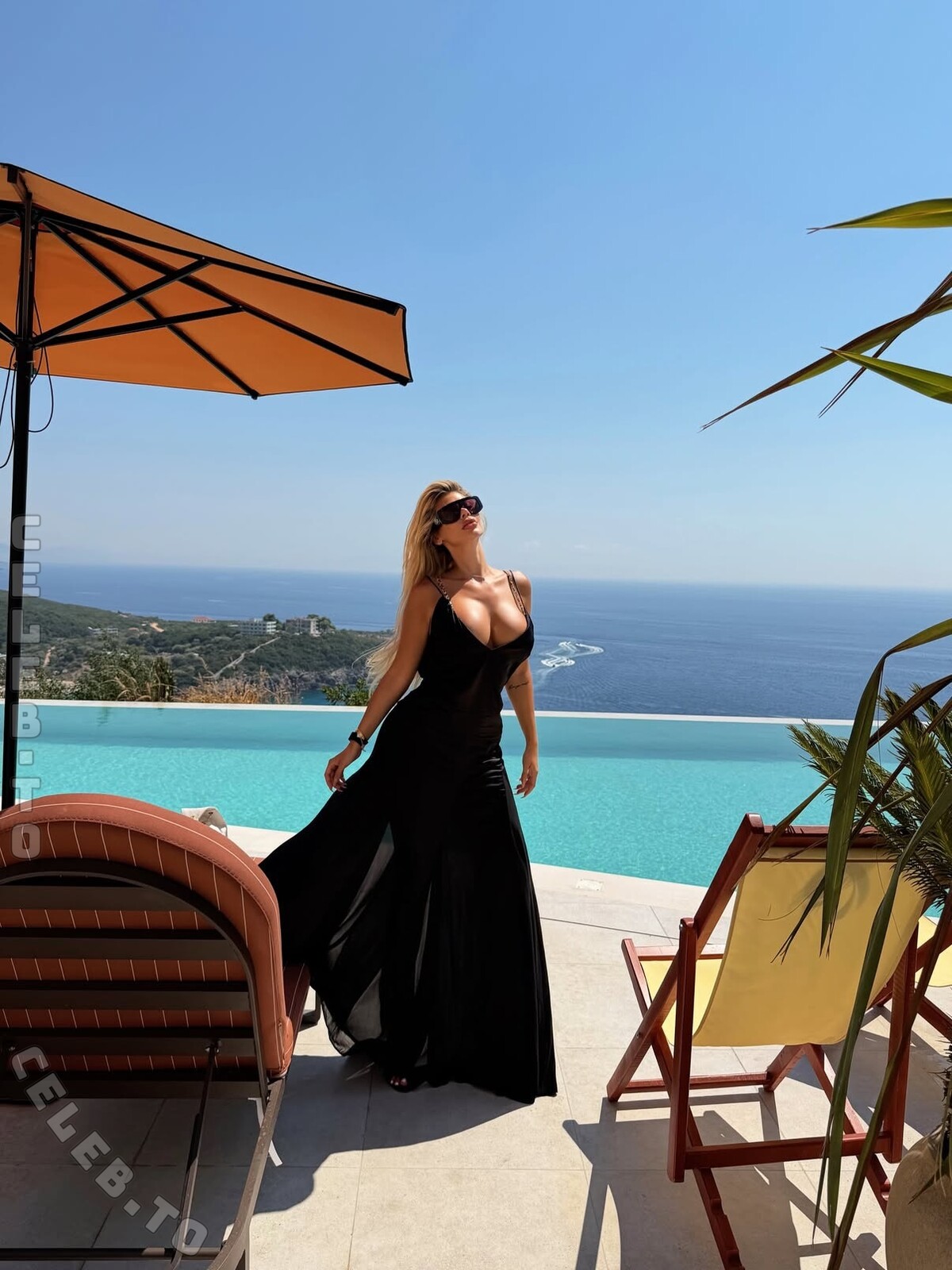 Luana Vjollca nude photo 8