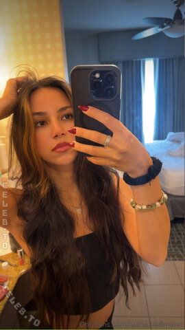 Luana.Hoffmann nude photo 22