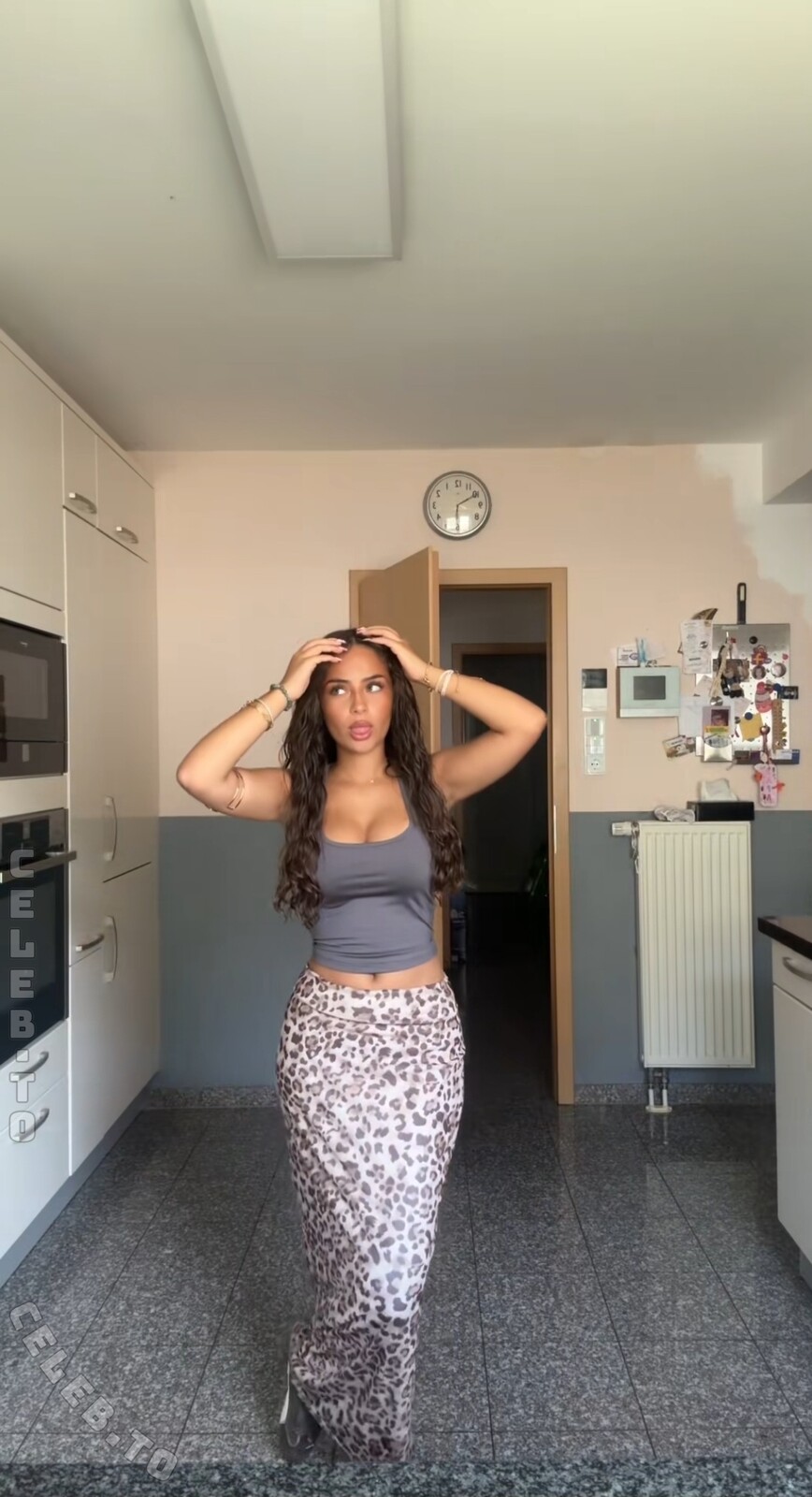 _luana_ktz nude photo 10