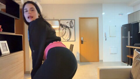 Luara Fonseca nude photo 7