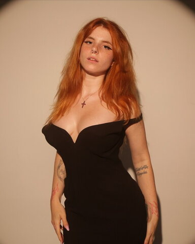 Lucilla Materazzi Hot (5 photos)