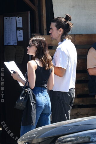 Lucy Hale nude photo 3