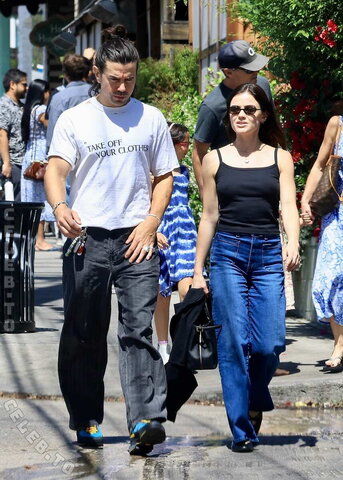 Lucy Hale nude photo 4