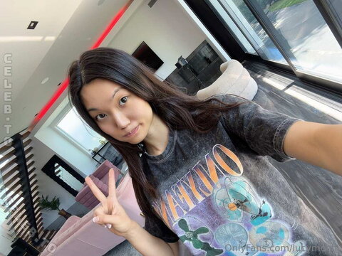 Lucy Mochi nude photo 331