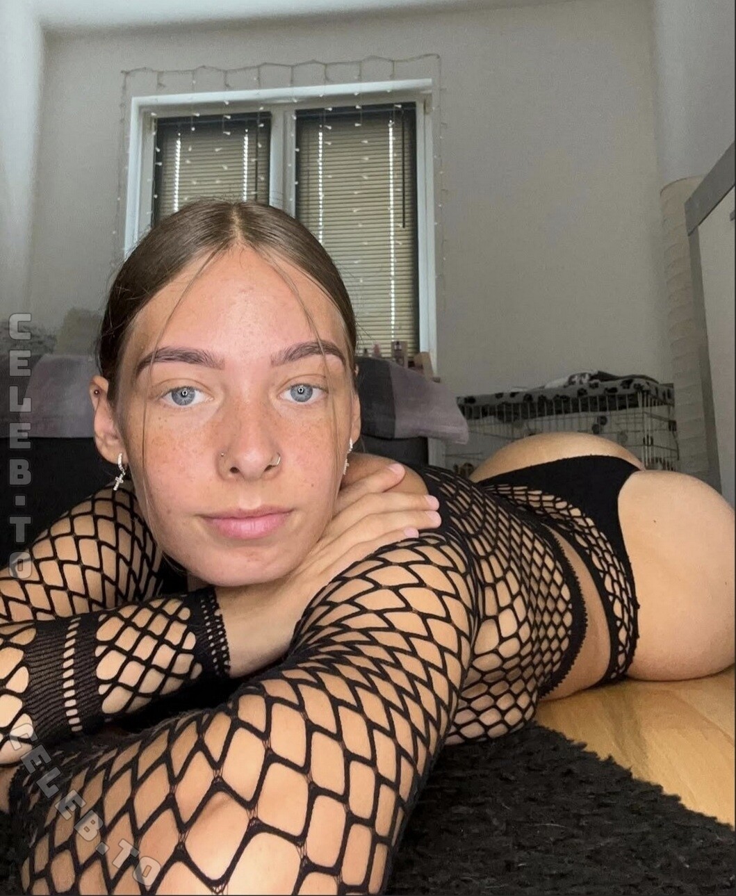 Lucywhoelse / Sugarlucy nude photo 2