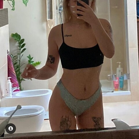 Luczkowska nude photo 21