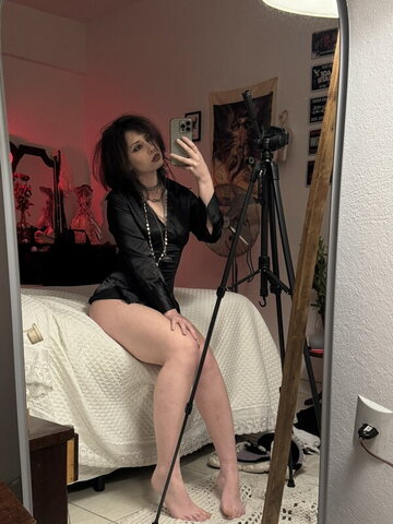 Lui Storm Sexy (1 photo)